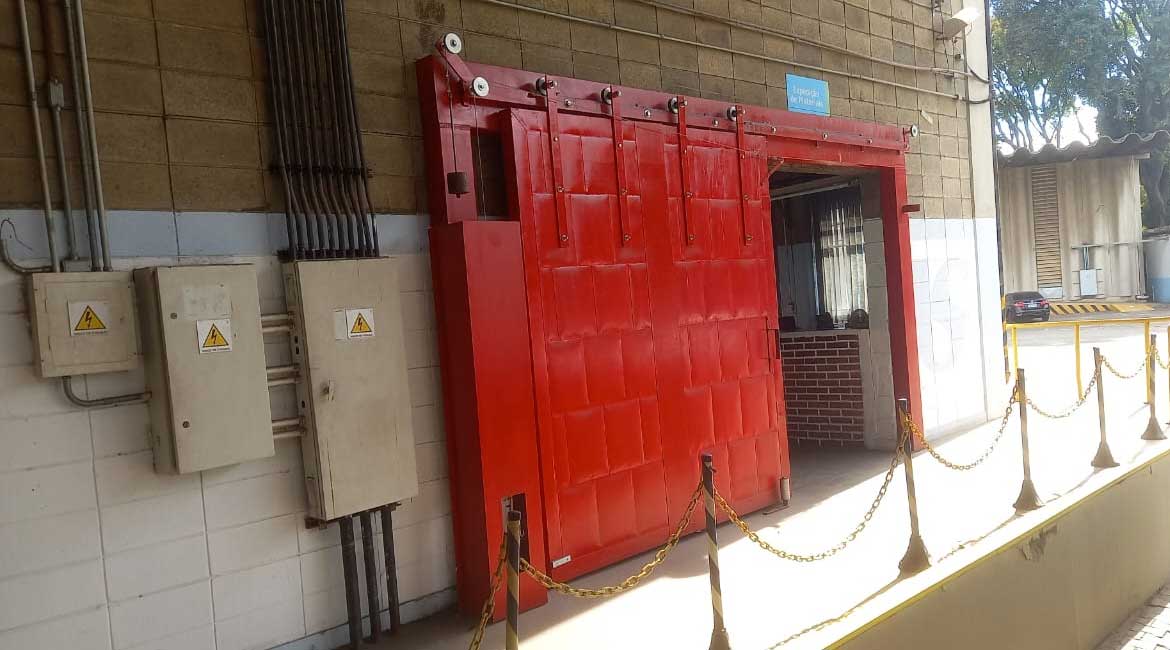 Porta Corta Fogo